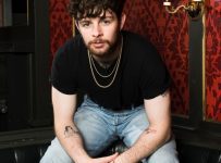 Tom Grennan’s Evering Road claims Official Albums Chart top spot – Music News