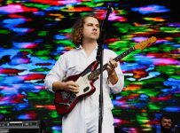 Kevin Morby shares ‘Singing Saw’ outtake ‘Dumcane’