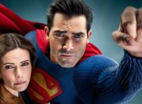 Superman & Lois Mid-Season Trailer Teases Dark Times Ahead for the Kent Family