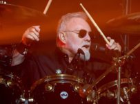 Roger Taylor announces solo intimate tour – Music News