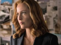 Gillian Anderson Admits She Suffered Multiple Mental Breakdowns on The X-Files Set