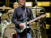 Eric Clapton: ‘I won’t be playing venues with tough vaccination rules’ – Music News