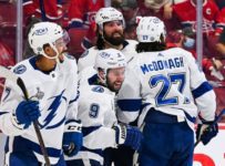 Lightning families can’t go to Canada to celebrate
