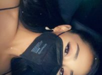 Ariana Grande urges fans to get coronavirus vaccinations – Music News