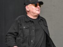 Shaun Ryder says collaboration with Noel Gallagher has Black Grape vibe – Music News