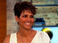 Halle Berry stars in new television series "Extant"