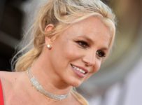 Britney Spears to face investigation over allegations she struck her employee