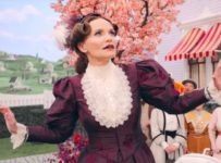 Schmigadoon!’s Kristin Chenoweth Shares What Made Her Love the Show and Its World