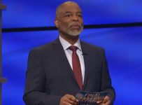 LeVar Burton Is Looking for the ‘Right Game Show’ to Host After Jeopardy! Snub