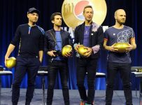 Coldplay score ninth consecutive Official UK Albums Chart number one with Music of the Spheres – Music News