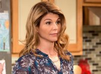 Lori Loughlin Pays College Tuition for Two Students Ahead of Acting Return