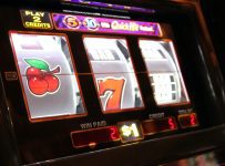 What Are the Reasons for the Popularity of Online Casino Slots?