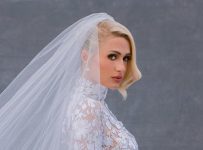 See Paris Hilton’s Gorgeous Oscar de la Renta Wedding Dress