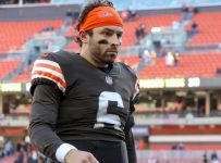 Baker on Browns fans booing: ‘Don’t really care’