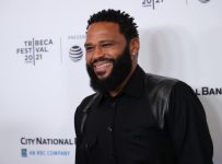 Law & Order Revival: Anthony Anderson Returns!