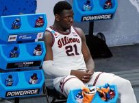 NCAA suspends Illinois star Cockburn 3 games