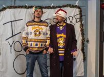 Jay and Silent Bob Break Out the Mooby’s Gear to Wish Fans a Merry Christmas