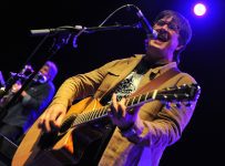 Watch The Mountain Goats’ John Darnielle sing about contracting COVID-19