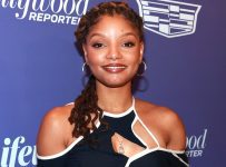 Halle Bailey’s Ottolinger Leggings Look Good From All Angles