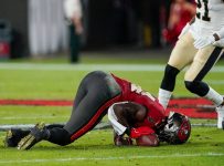 Buccaneers’ Godwin out for season with ACL injury