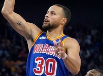 Curry: Couldn’t let Suns push streak on our court