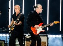 Tears For Fears ‘stopped communicating’ – Music News