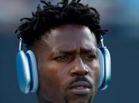Bucs Release Antonio Brown, Claim He Never Indicated He Couldn’t Play Vs. Jets