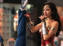 Gal Gadot Fuels The Flash Cameo Rumors with New Year’s Celebration Post