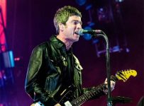 Noel Gallagher ‘to make solo debut at Glasto’, 18 years after Oasis last played – Music News