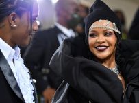 Rihanna Shows Off Baby Bump in New Instagram