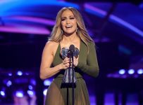 Jennifer Lopez Accepts Icon Award at iHeartRadio Music Awards as Ben Affleck Beams: ‘Just Getting Started’