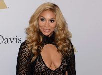 Tamar Braxton Asks Fans A Question About Checking Your Phone All The Time