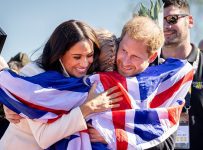 Prince Harry and Meghan Front and Center for Invictus Games