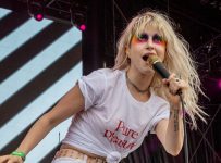 Hayley Williams says the ‘00s revival is due to “so much frustration in the air”