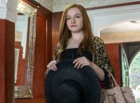 Hollywood Needs to Stop Glorifying Scammers Like Anna Delvey
