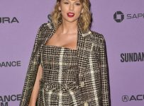 Taylor Swift offers ‘life hacks’ as part of university commencement speech – Music News