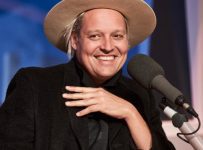 Arcade Fire’s Win Butler: ‘I don’t believe in ghosts, but I believe in David Bowie’ – Music News