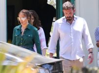 Jennifer Lopez and Ben Affleck’s Matching Button-Down Shirts