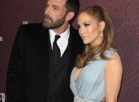 Jennifer Lopez and Ben Affleck wed in Las Vegas – Music News